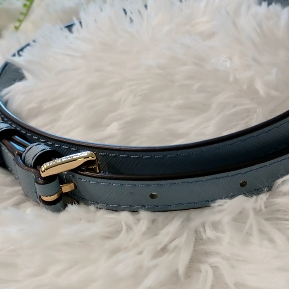 FIRM...New AUTHENTIC NWT MICHAEL KORS CIARA PALE BLU MLT MED MESSENGER PURSE - Picture 6 of 9